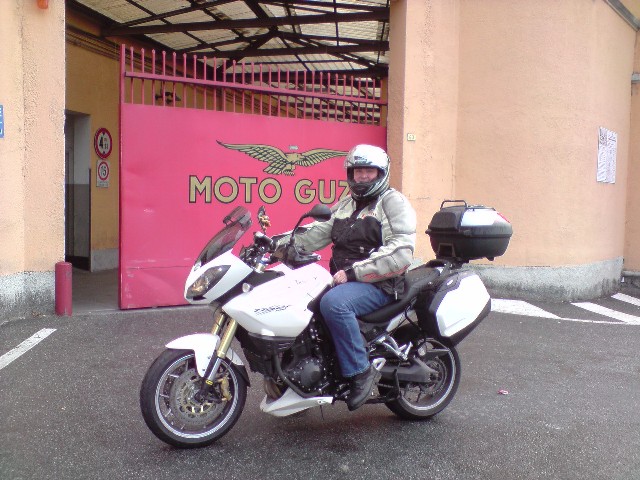 640x480 pixels (97K)